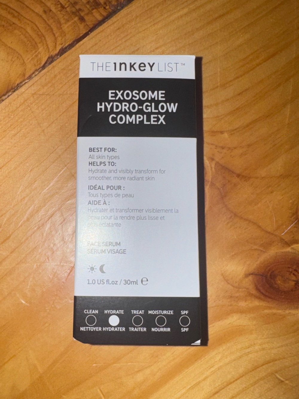The INKEY List Exosome Hydro-Glow Complex Face Serum - White & Black